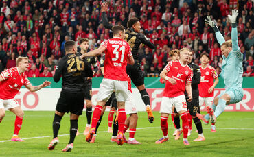 Fußball 1. FSV Mainz 05 vs. VfB Stuttgart